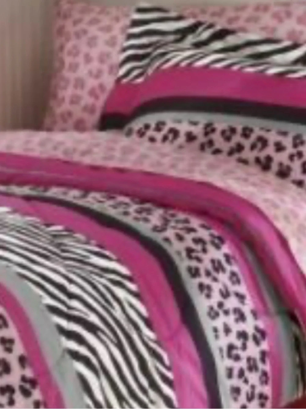 Safari Pink Animal Print Comforter Set - Twin Size